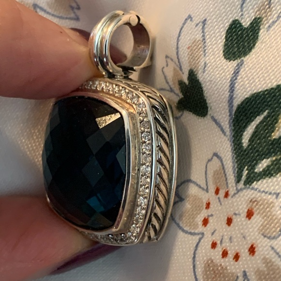 Beautiful David Yurman Pendant - Picture 4 of 5